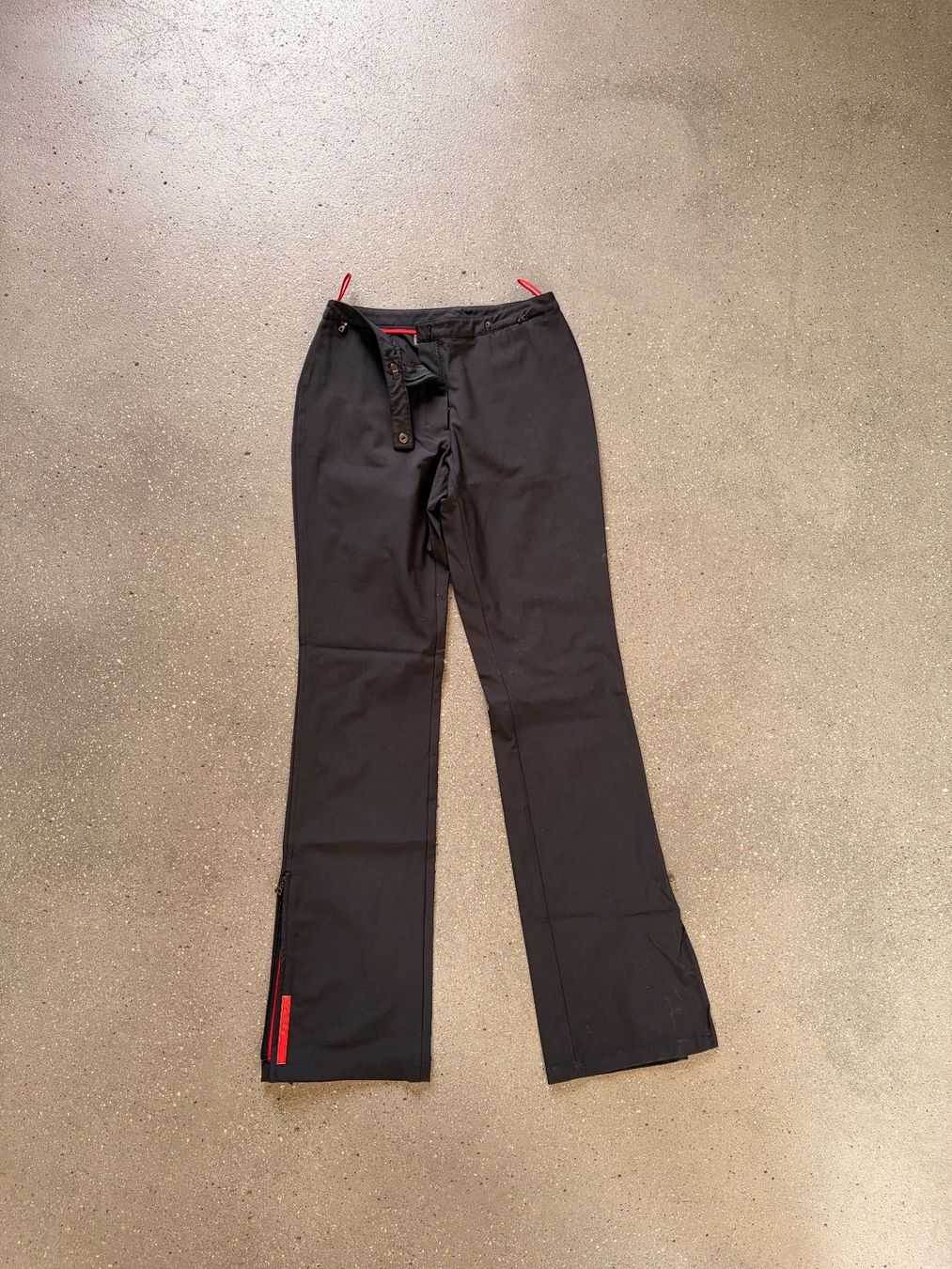 Prada Pantaloni: Prada Sport Hose Gr. 40 – Usato da Zürich venduto da iva_d2rv 1