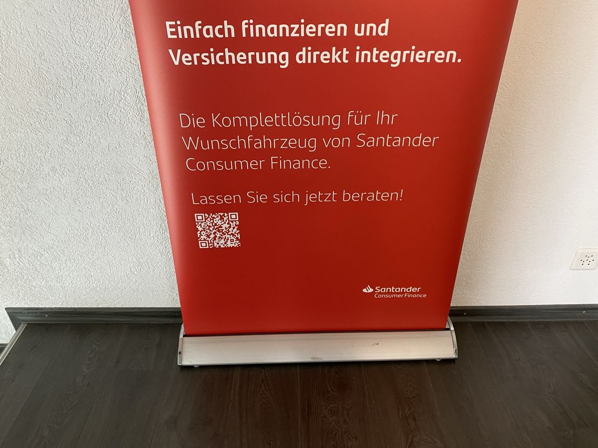 Allestimento di negozi e stand fieristici: Roll Up Banner von Santander  – Usato da Hägglingen venduto da Karin0802 3