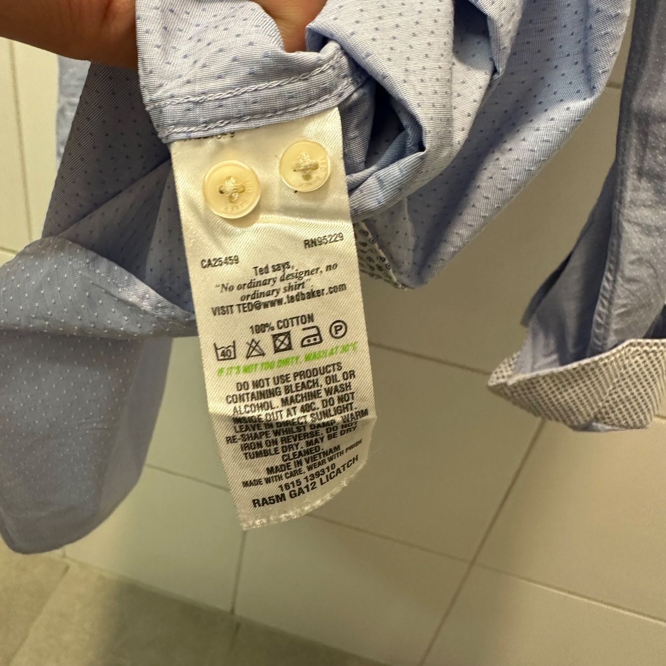 Hemden: Ted Baker Hemd - hellblau - Gr. 34/35 – Gebraucht aus Ittigen von Fabulous_Fab1 4