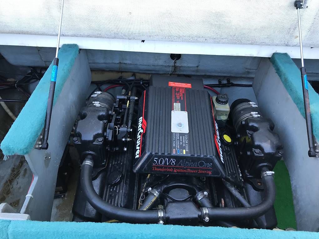Boote: SEA RAY 200 PS  MFK bei Übergabe   – Gebraucht aus Caslano von OasisBarcheSagl 4