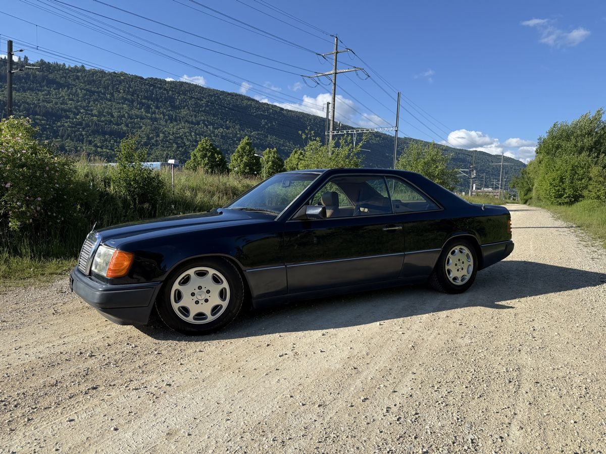 Mercedes-Benz Automobili: Mercedes-Benz 230 CE – Usato da Aarberg venduto da nany17 3