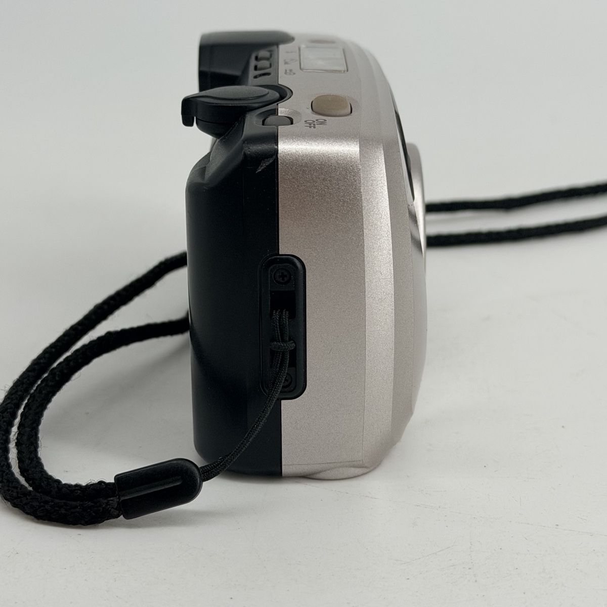 Pentax Fotocamera: Pentax Espio 738S argentique autofocus + housse – Usato da Vessy venduto da _Callidus_ 2