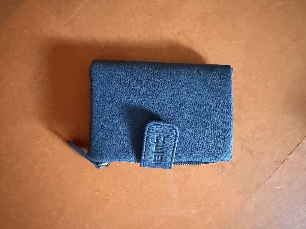Brieftaschen: Portemonnaie – Neu (gemäss Beschreibung) aus Gwatt (Thun) von Glahad