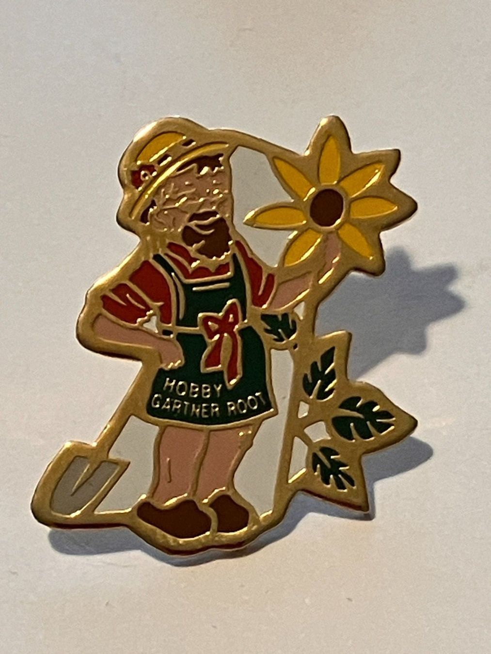 Plaquettes & Badges: 1 Pin Hobby Gärtner Root – D'occasion à Basel par djwwpp