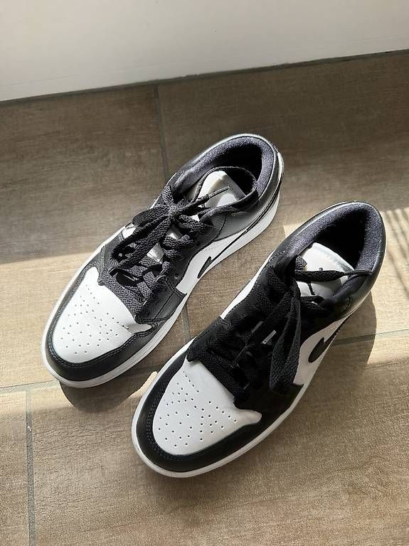 Scarpe da uomo: Nike Air Jordan 1 Low Panda – Usato da Reinach AG venduto da mar_2b6t 2