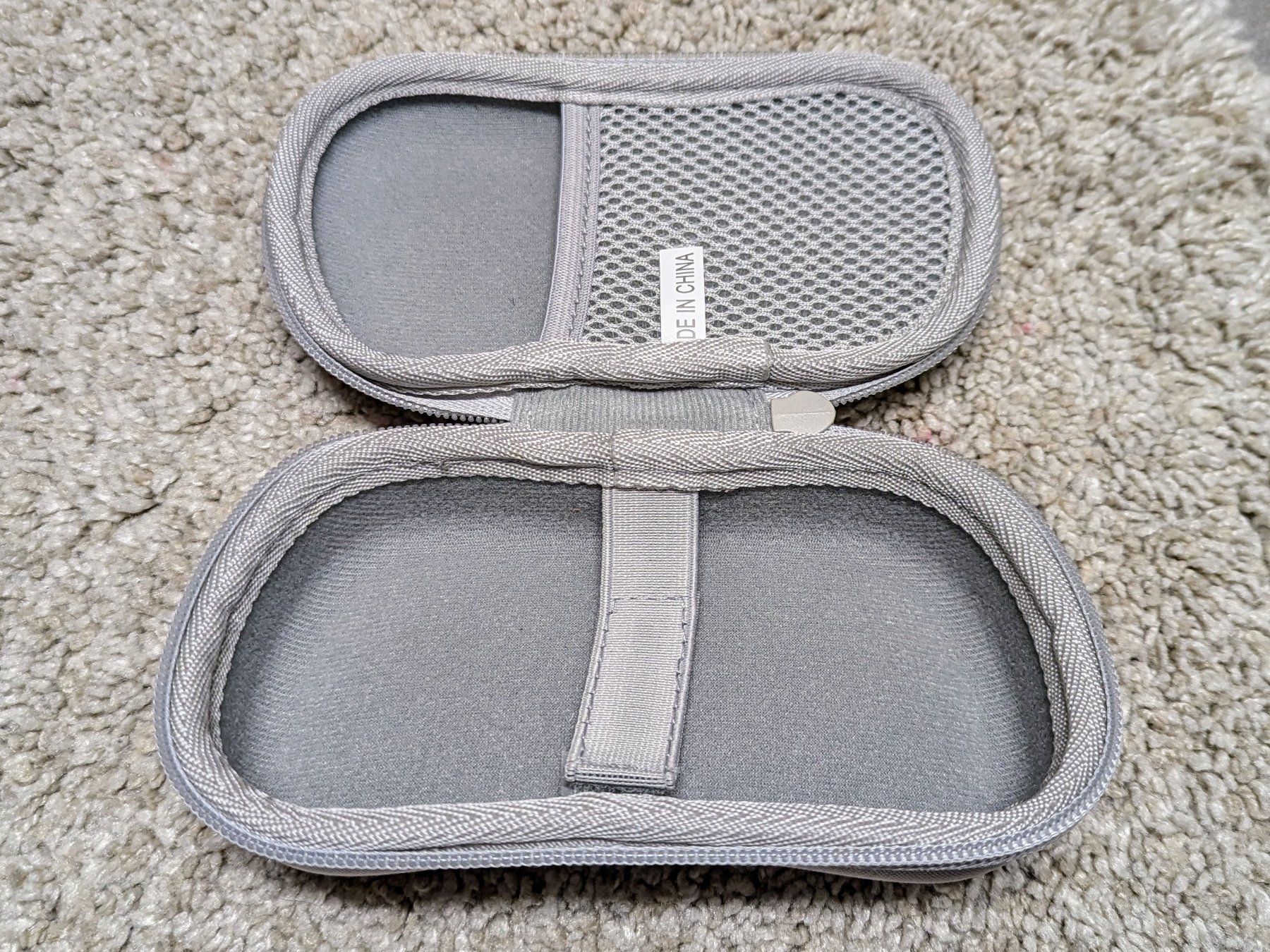 Cover & Protezioni schermo: 8BitDo M30 Controller Case Weiss – Nuovo (secondo la descrizione) da Oftringen venduto da RetroMister 1