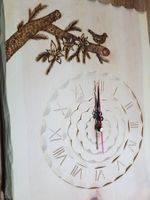 Arvenholz uhr neu,mit brandmalerei.