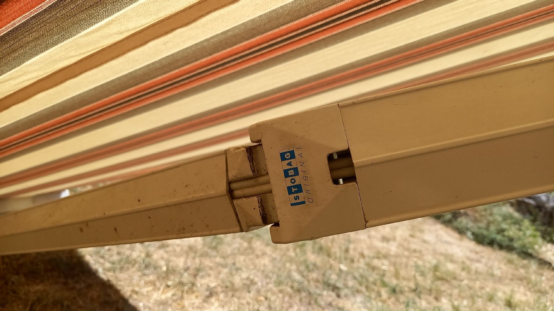 Stobag Tende da sole: Sonnenstore 4m breit, 3m Ausladung. Stobag. – Usato da Aegerten venduto da Rotsch105 4