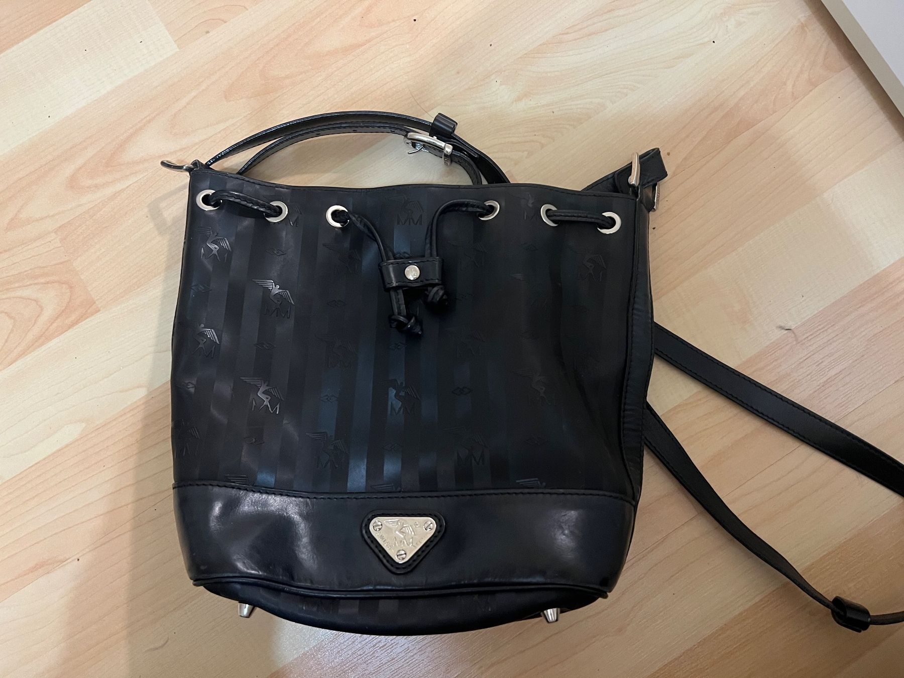 Maison Mollerus Taschen für Damen: Mollerus Tasche – Gebraucht aus Mühlau von SaliBurscht