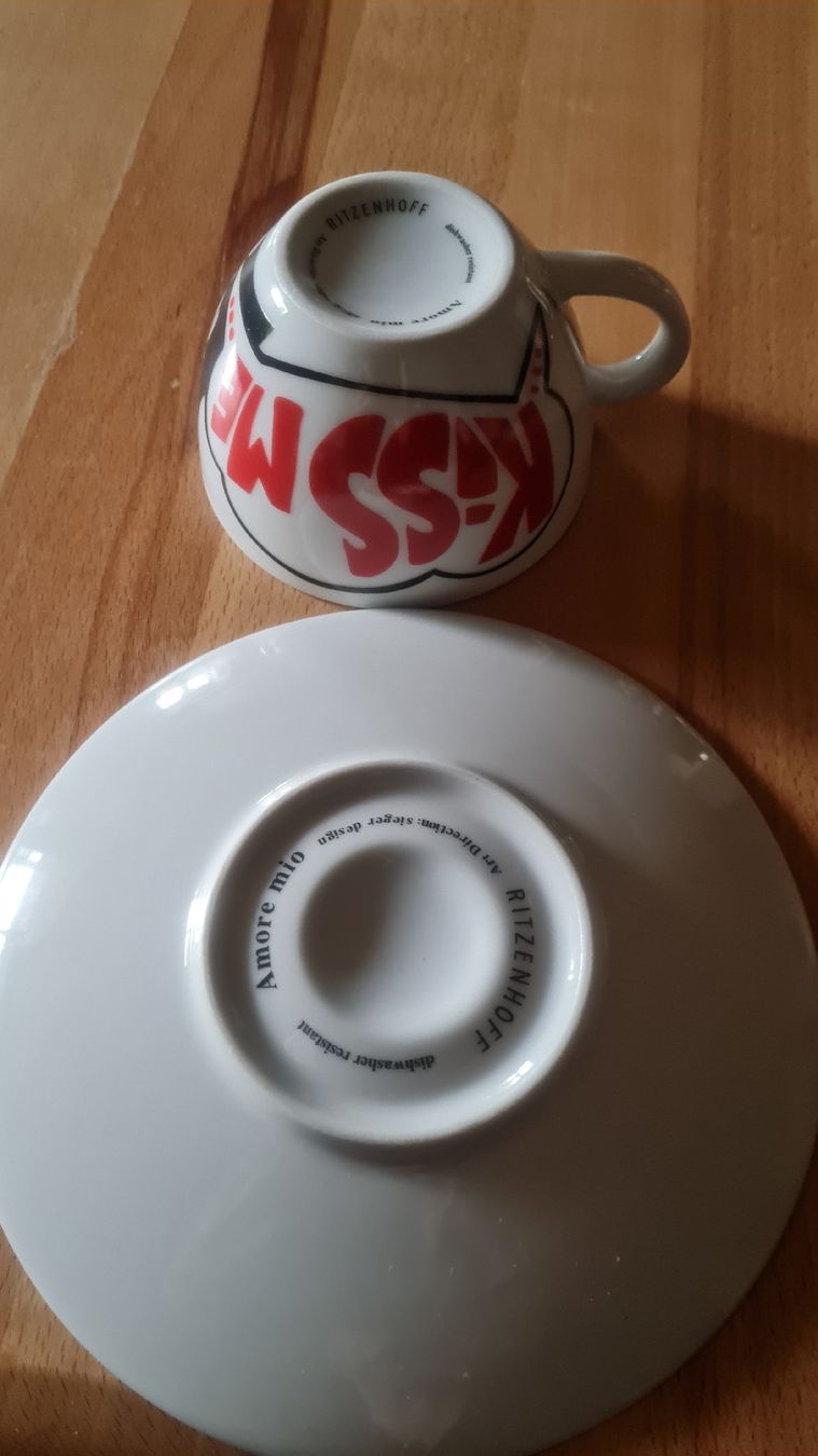 Ritzenhoff Tazze: RITZENHOFF TASSE MIT UNTERTELLER NEU – Nuovo (secondo la descrizione) da Münsingen venduto da Cuci31 4