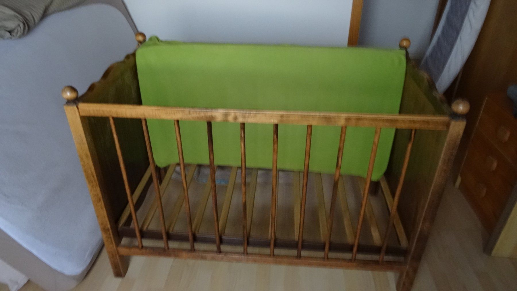 Letti: Baby-Bett – Usato da Eschenbach SG venduto da Erluesch
