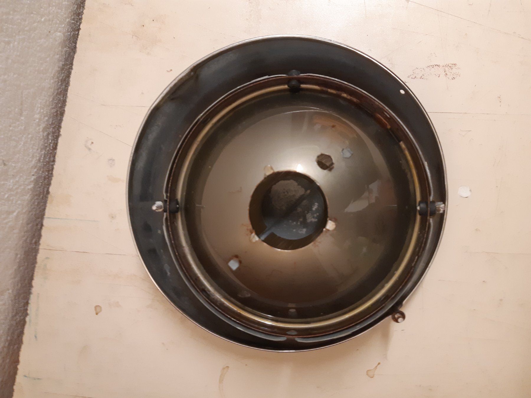 VW Fari: Phare VW coccinelle – Usato da Ependes VD venduto da Cartonabanane 2