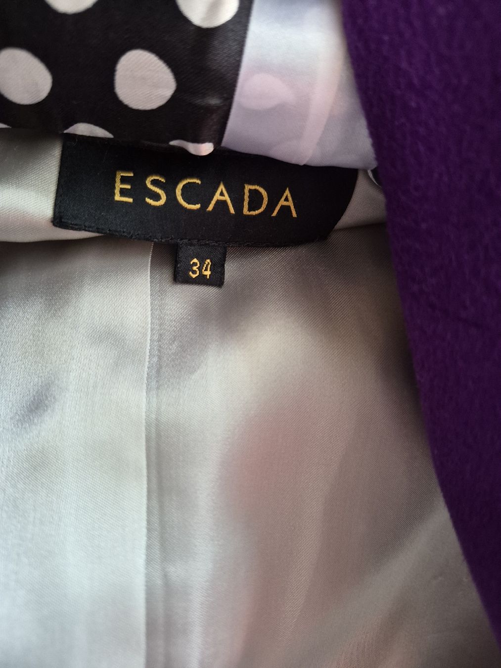 Escada Manteaux: Escada Mantel Gr.34 Violett – D'occasion à Winterthur par Wohnhaus 7