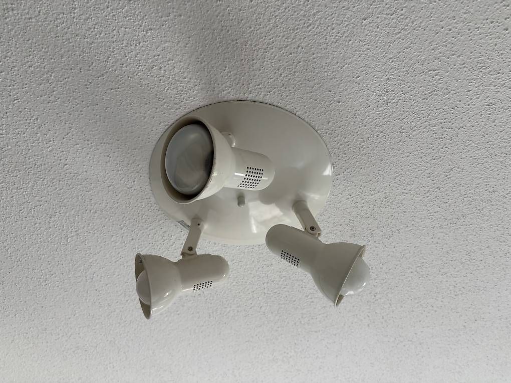 Lampadari & plafoniere: Deckenlampe mit 3 verstellbaren Leuchten – Usato da Oberengstringen venduto da exmex 1