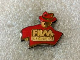 Ansteckpin 159: Film Demnächst