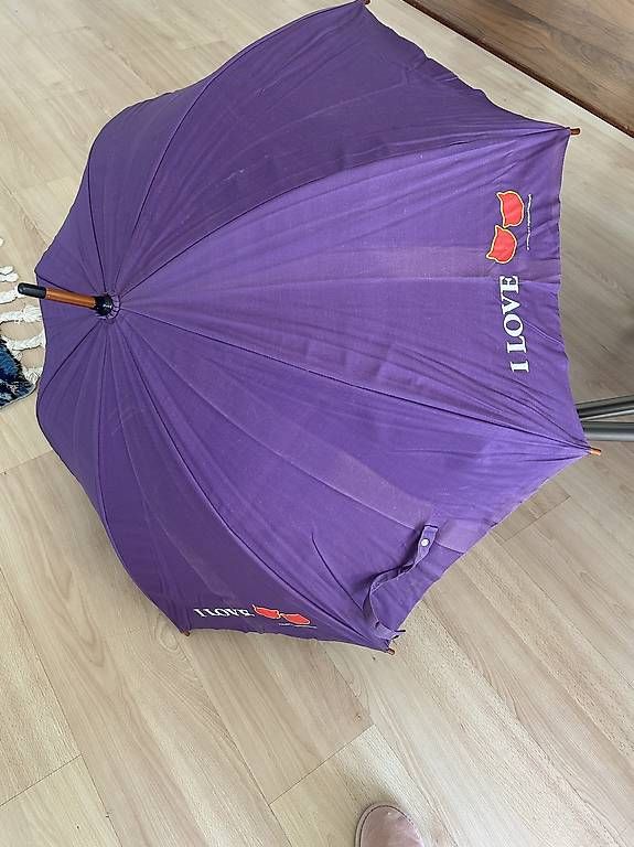 Parapluies: XXL Regenschirm  – D'occasion à Stans par Fourcats 2