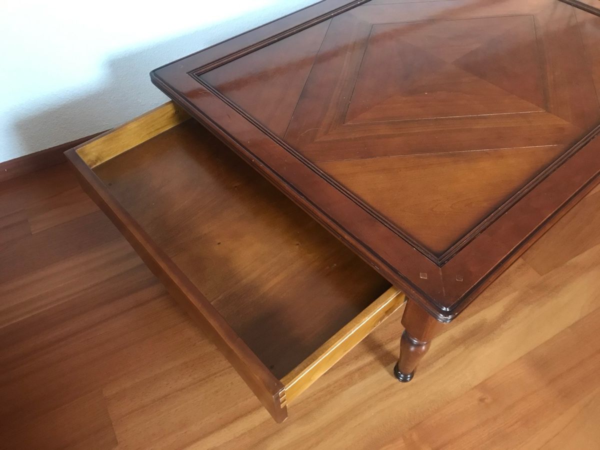 Articoli in legno: Table basse en bois massif d’acajou – Usato da Trélex venduto da Sonvic 1
