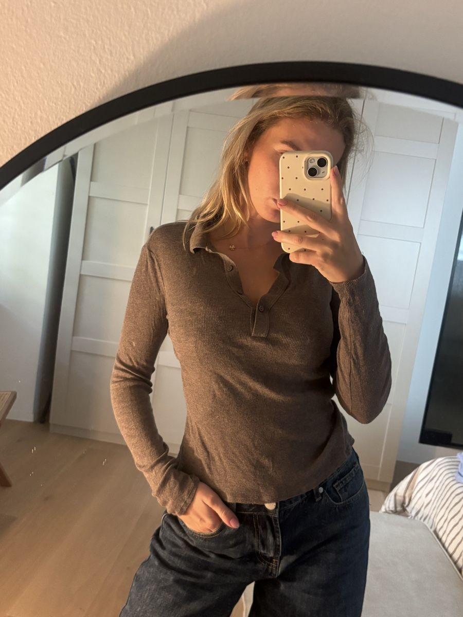 Massimo Dutti Tops: Massimo Dutti Shirt – Gebraucht aus Zürich von Summy97