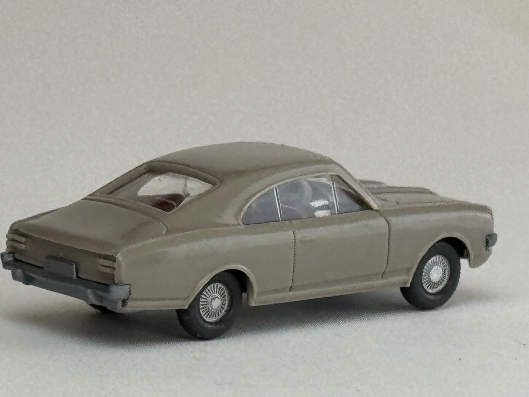 Wiking Modellini d'auto: SG- Wiking Opel Comodoro Coupe graubeige – Usato da Elm venduto da Wikmtz 1