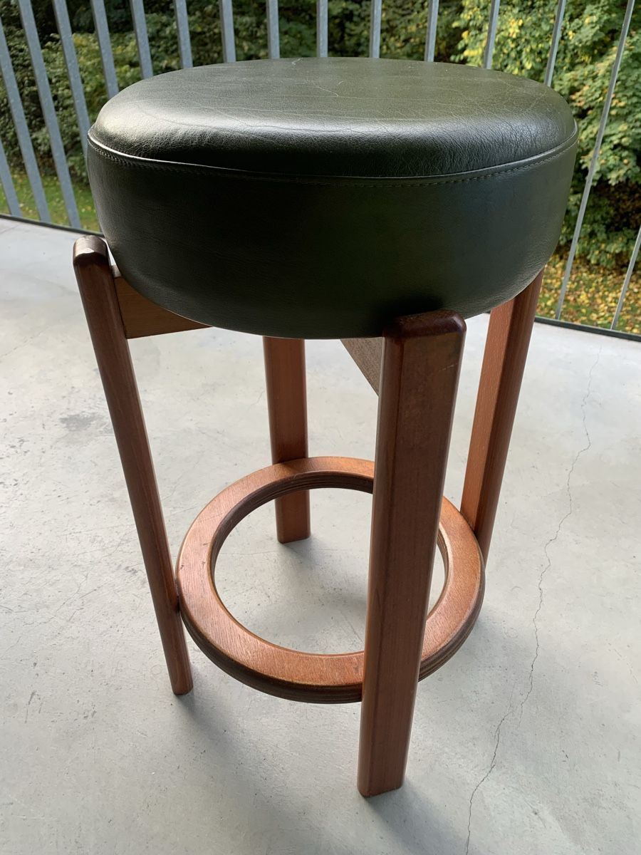 Hocker: 2 Vintage midcentury Teakholz Hocker Danish – Gebraucht aus Fribourg von GBT42 6