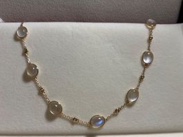 Halskette in 18K Gold mit Mondsteinen 43 cm