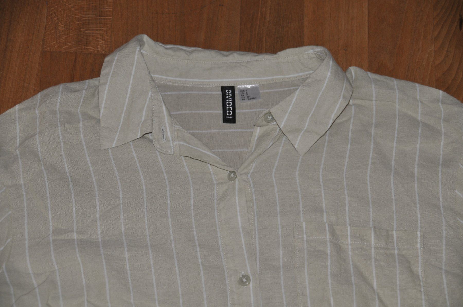 H&M Blusen: coole Bluse aus H&M, Gr. S - Neuwertig – Gebraucht aus Winterthur von Schwestere 1
