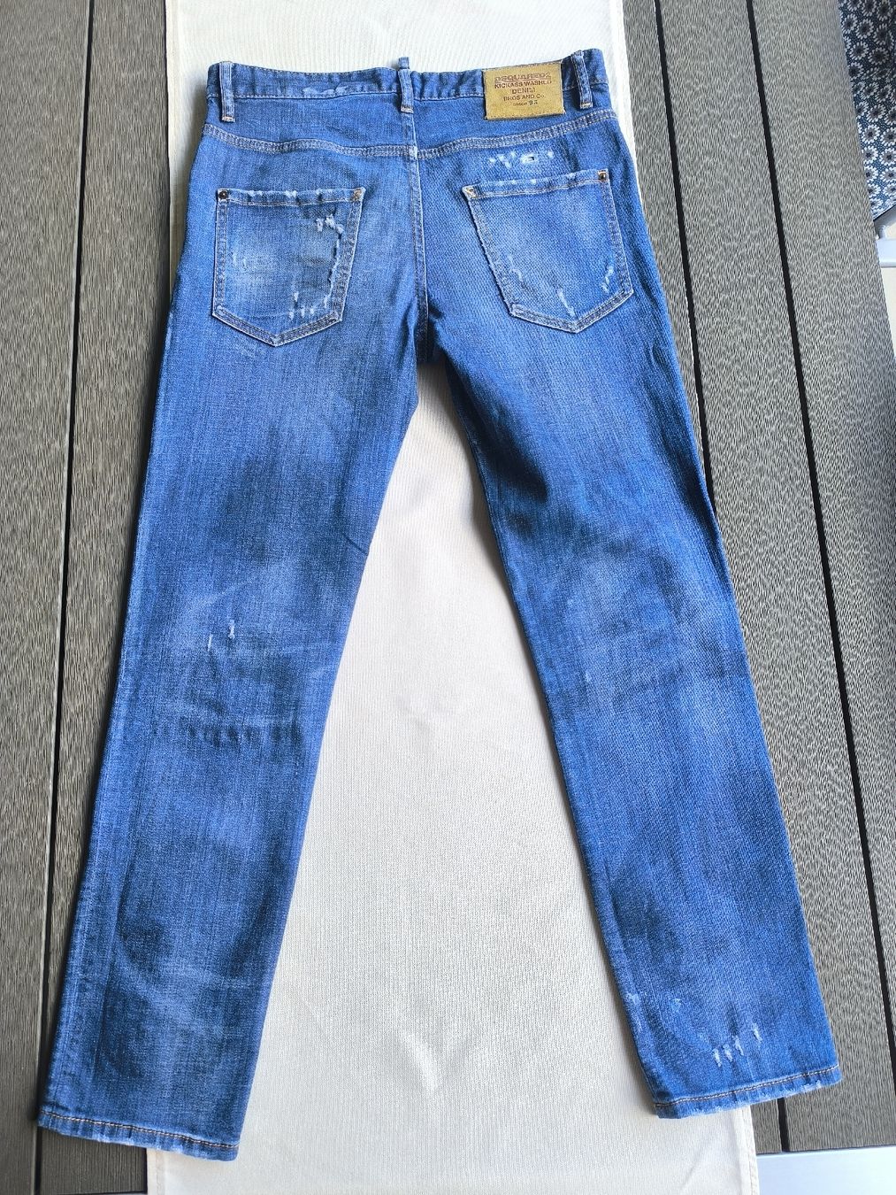 Dsquared2 Jeans: dsquared2 jeans TG 46 – D'occasion à Oensingen par Outlet_Super_Sale 1