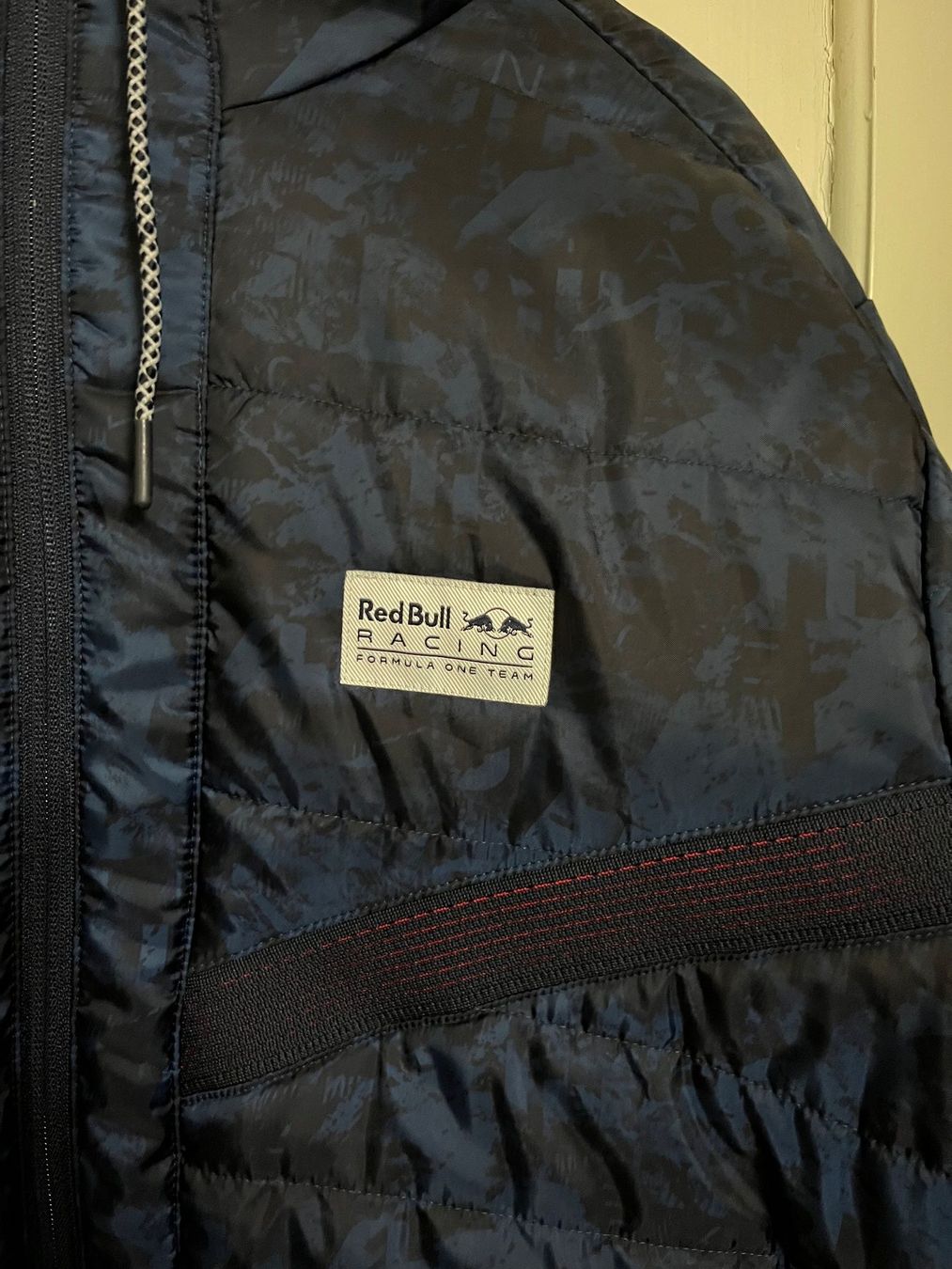 Puma Giacche: Veste Puma - Red Bull Racing – Usato da Erlach venduto da migdep985 1