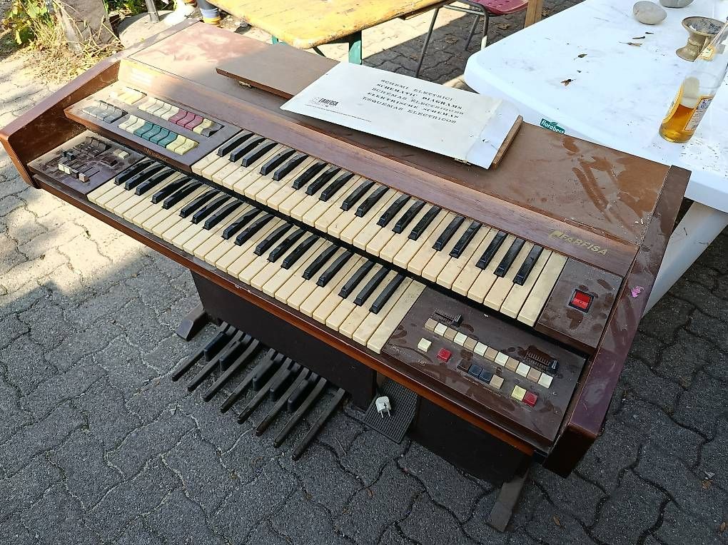 Strumenti musicali: Orgel Farifisa – Difettoso da Berg TG venduto da Jimmy205 2