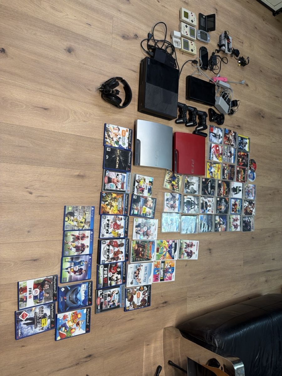 Nintendo Consoles: Playstation 2x console con giochi e accessori – D'occasion à basel par Swiss._.1978