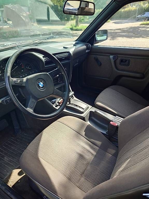Automobili: BMW E30 in 1A Zustand – Usato da Bern venduto da Lui88 1
