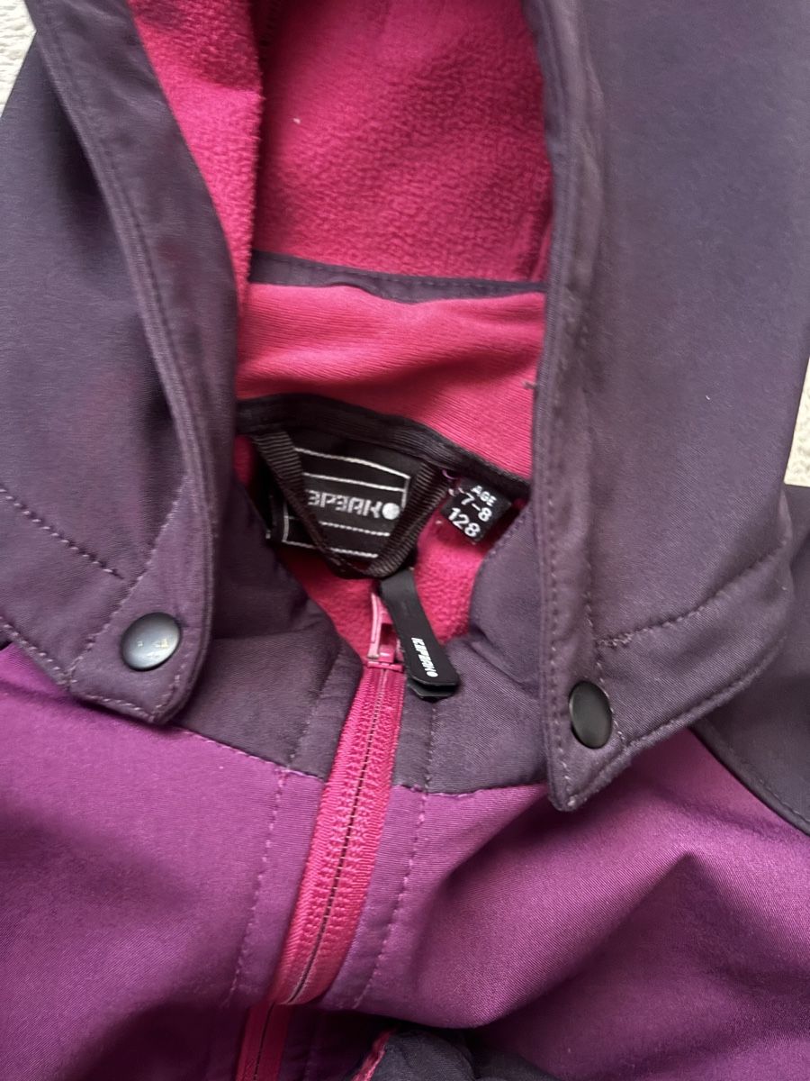 Icepeak Jacken & Mäntel: Icepeak Kinderjacke Gr128 – Gebraucht aus Winterthur von Bilure 1