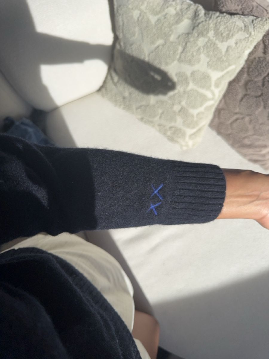 Uniqlo Pulls & Sweat-shirts: Uniqlo x Kaws Pullover – D'occasion à Winterthur par Flomiverse 2