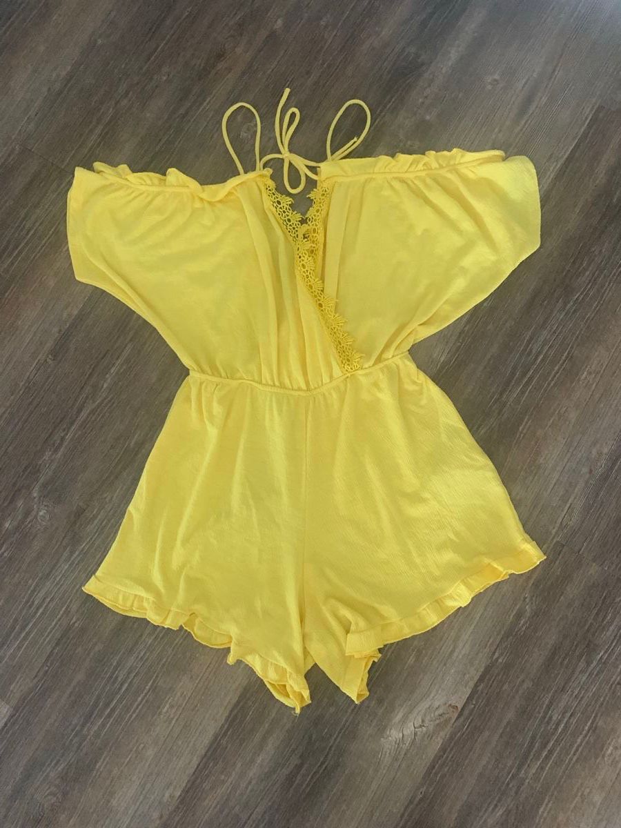 Pull&Bear Jumpsuits: Pull&Bear - Jumpsuit – Gebraucht aus Emmen von Bgucci_girl