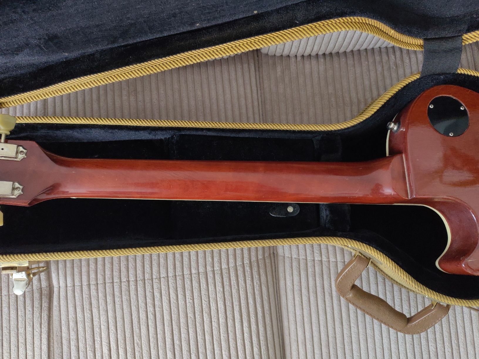 Musikinstrumente: Les Paul Style Gitarre Rio-Palisander – Gebraucht aus Horw von Leopardd 5