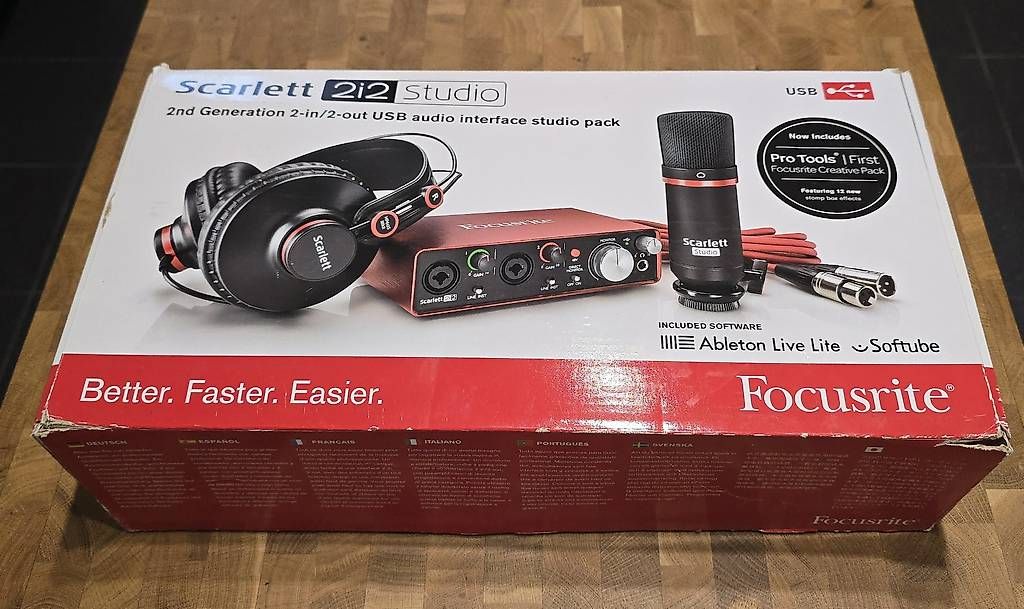 Microphones: Focusrite Scarlett 2i2 Studio 2nd Gen Komplettset – D'occasion à Arlesheim par Micumue 3