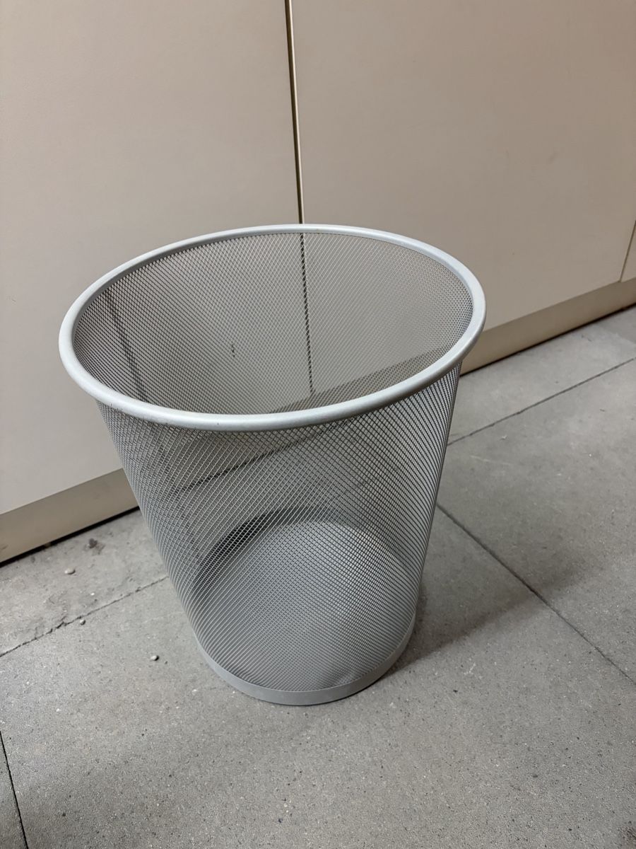 Altro per la casa: Papierkorb – Usato da Zürich venduto da oma_w5ss