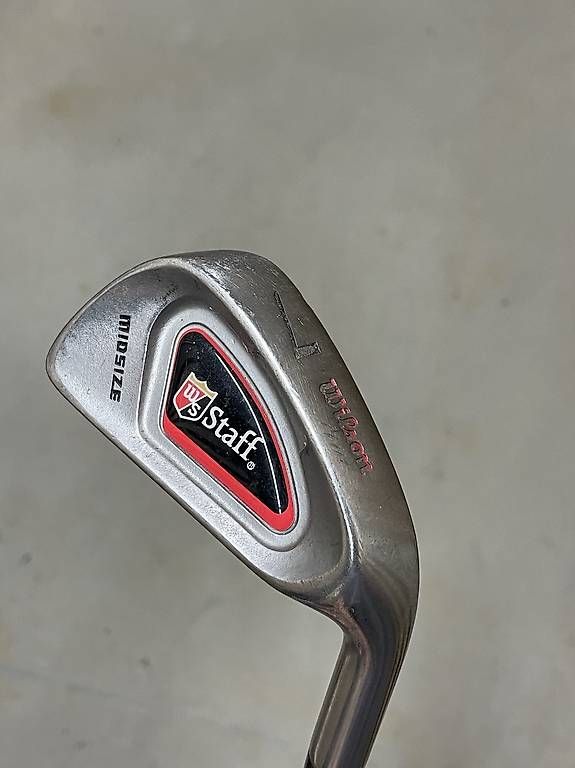Wilson Clubs & Sets: Eisen 7 Wilson stiff – D'occasion à Bern par mia_8nfn