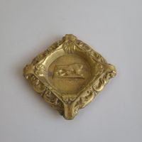 Frankreich / Kleine Bronze Ablage oder Aschenbecher mit Löwe