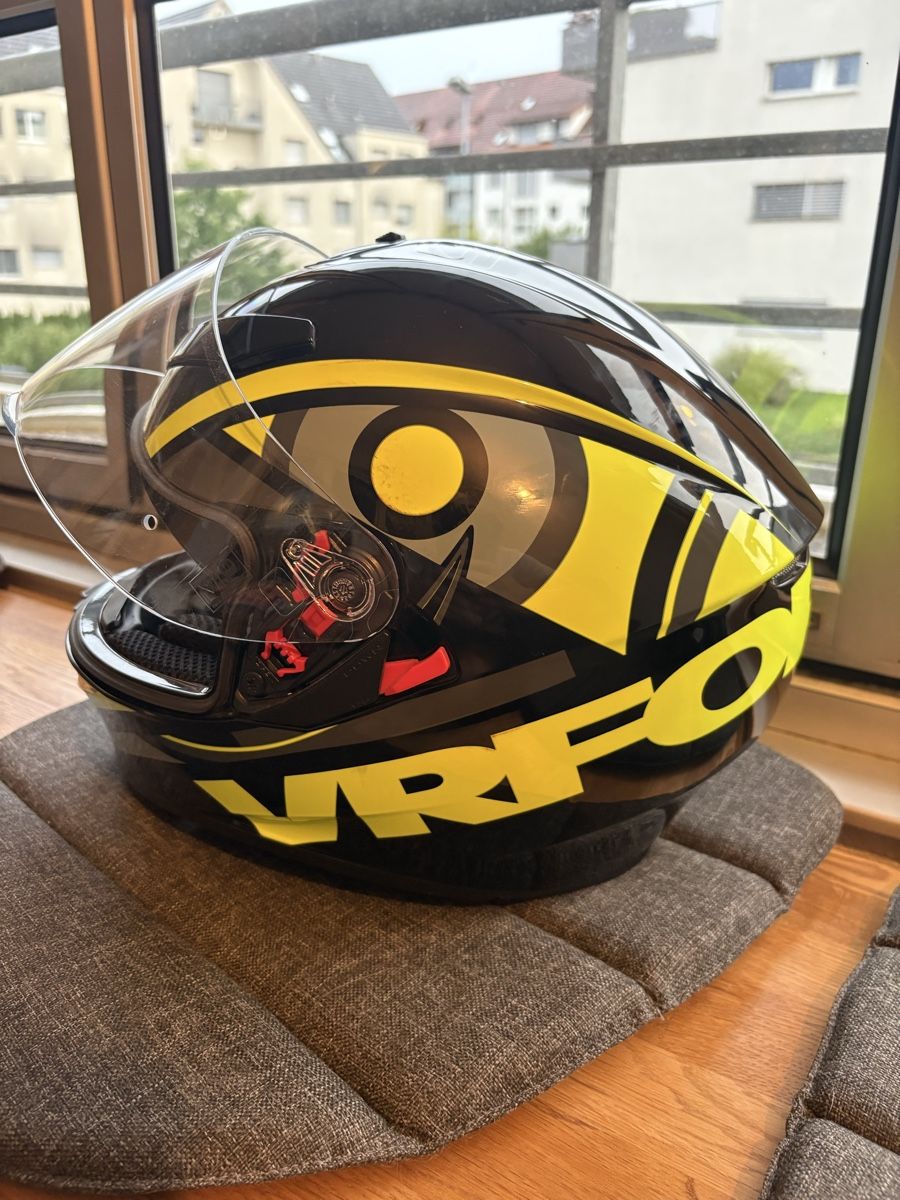 AGV Caschi & visiere: VR46-Helm grösse M – Usato da Bubikon venduto da Ivan_Bochicchio 3