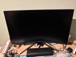 Samsung Odyssey G7 32" – WQHD 240Hz Curved Gaming Monitor