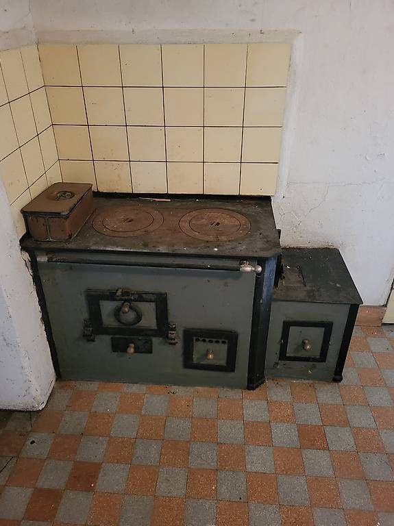 Altri mobili d'antiquariato: Antiker Holzofen – Usato da Reiden venduto da sar_wic 1