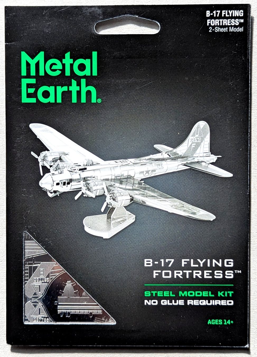 Modellbausätze & Standmodelle: Metal Earth-Bausatz "B-17 FLYING FORTRESS" – Neu und originalverpackt aus Olten von J.Cooper58