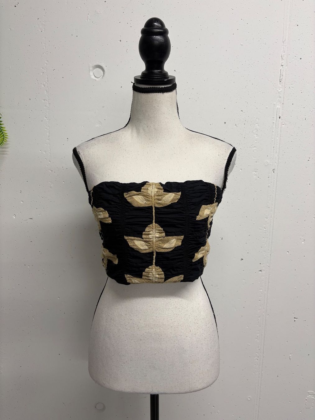 Zara Top: Zara Bustier mit Blumenmuster schwarz/beige S drop Top – Nuovo (secondo la descrizione) da Regensdorf venduto da secondchancefashion 1