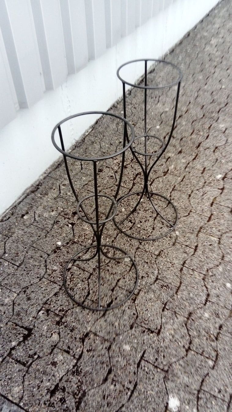 Altro per la casa: Blumenständer 2 Stück – Nuovo (secondo la descrizione) da Grüningen venduto da SaSiSo 4