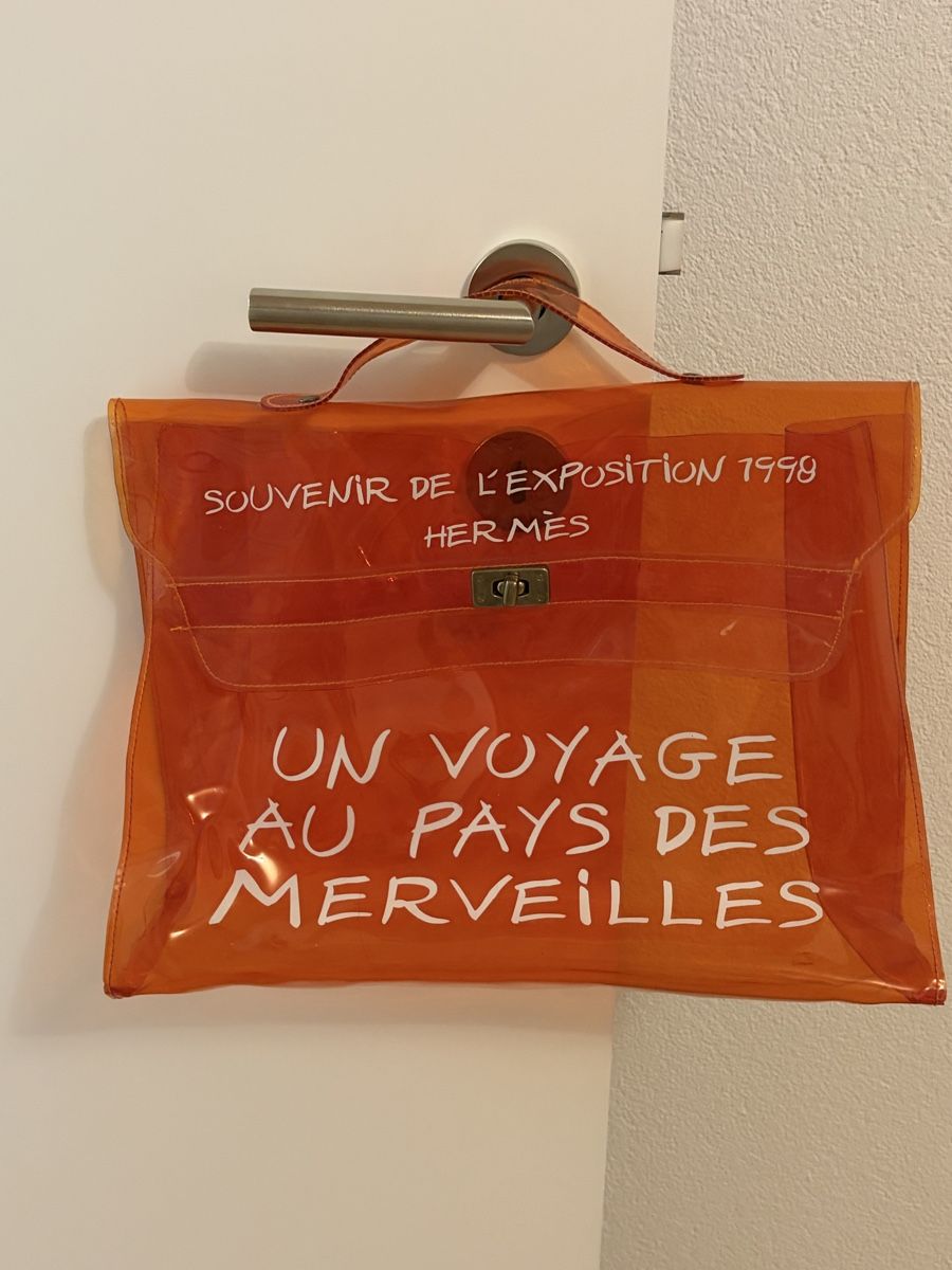 Hermès Borse: Sehr seltene Hermès Vinyl Kelly – Usato da St. Gallen venduto da mxna.dnkr