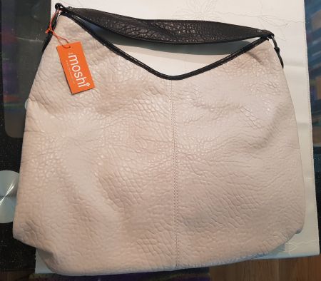 Schöne Moshi Tasche Neu!