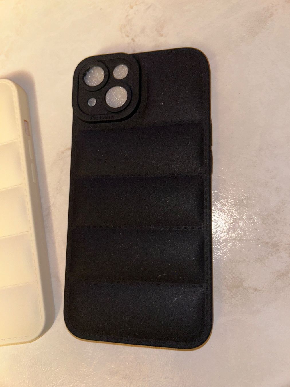 Apple Coques & Protection écran: Handyhüllen, Iphone 14, neu OVP – Neuf avec emballage d'origine à Hallwil par Zoeizy 1