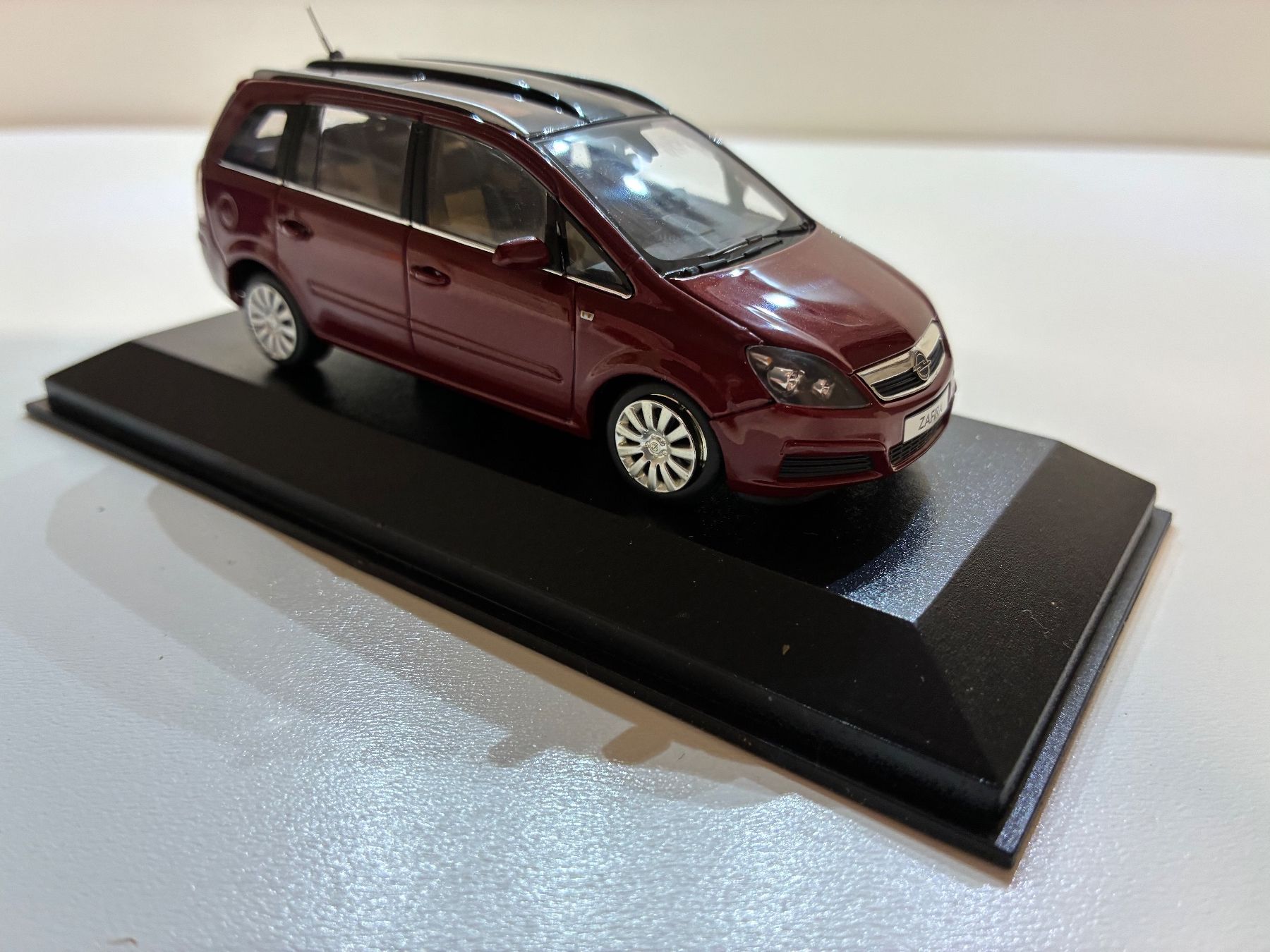 Minichamps Modellautos: Modellauto Opel Zafira A – Neu und originalverpackt aus Kräiligen von hkk 4