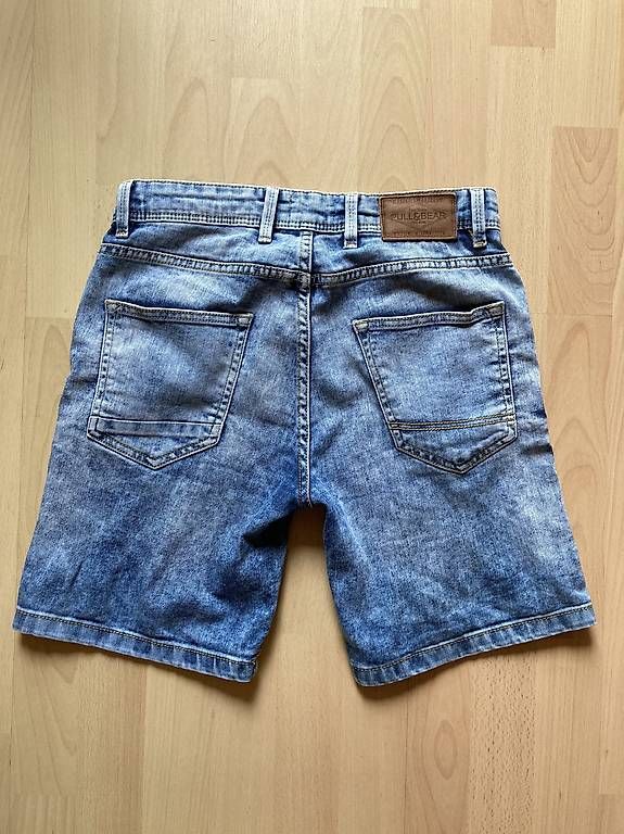 Pull&Bear Jeans: Pull & Bear Jeans Shorts – Usato da Hämikon venduto da autiva 1